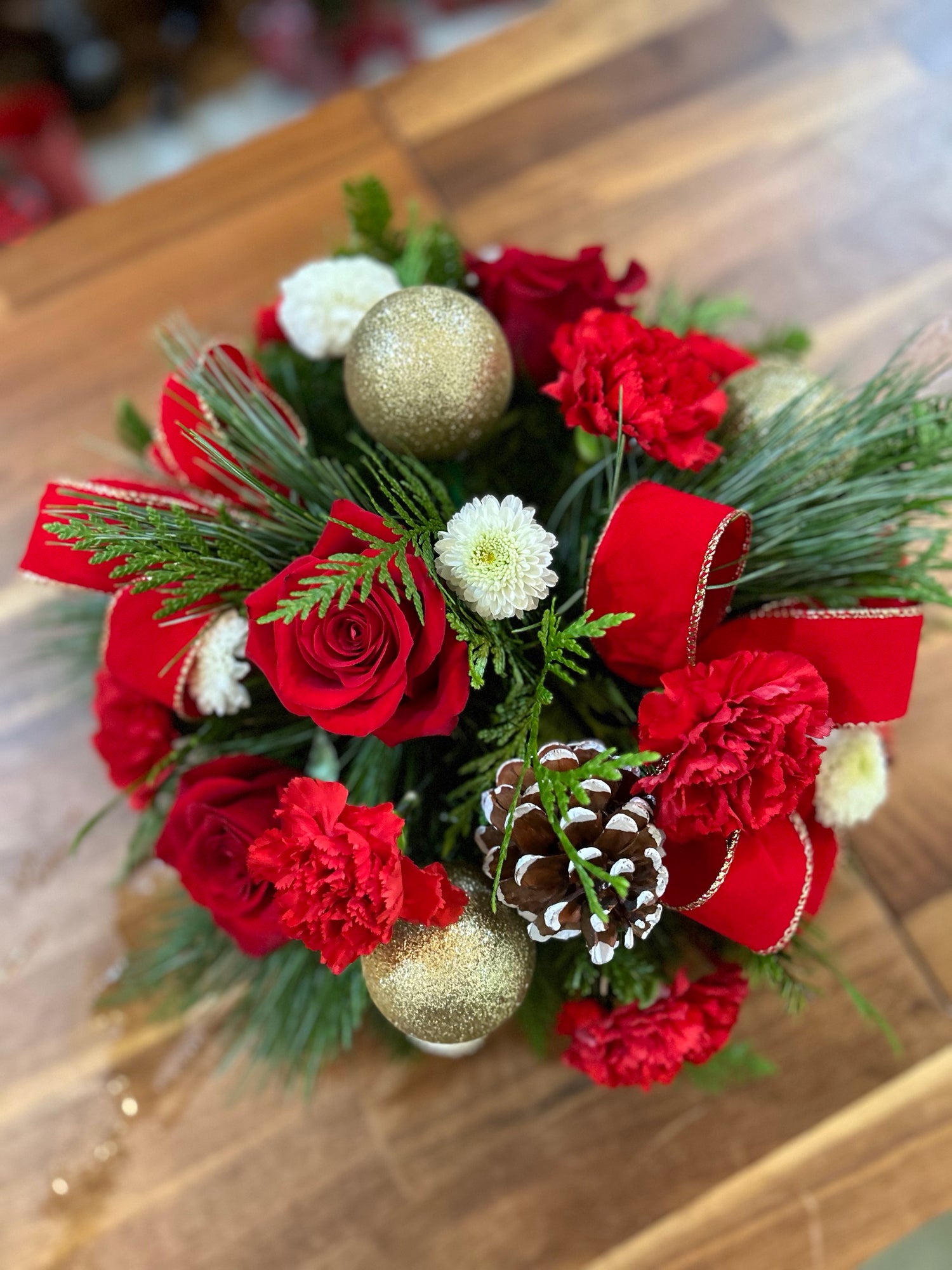 Peppermint Patty Holiday Centrepiece