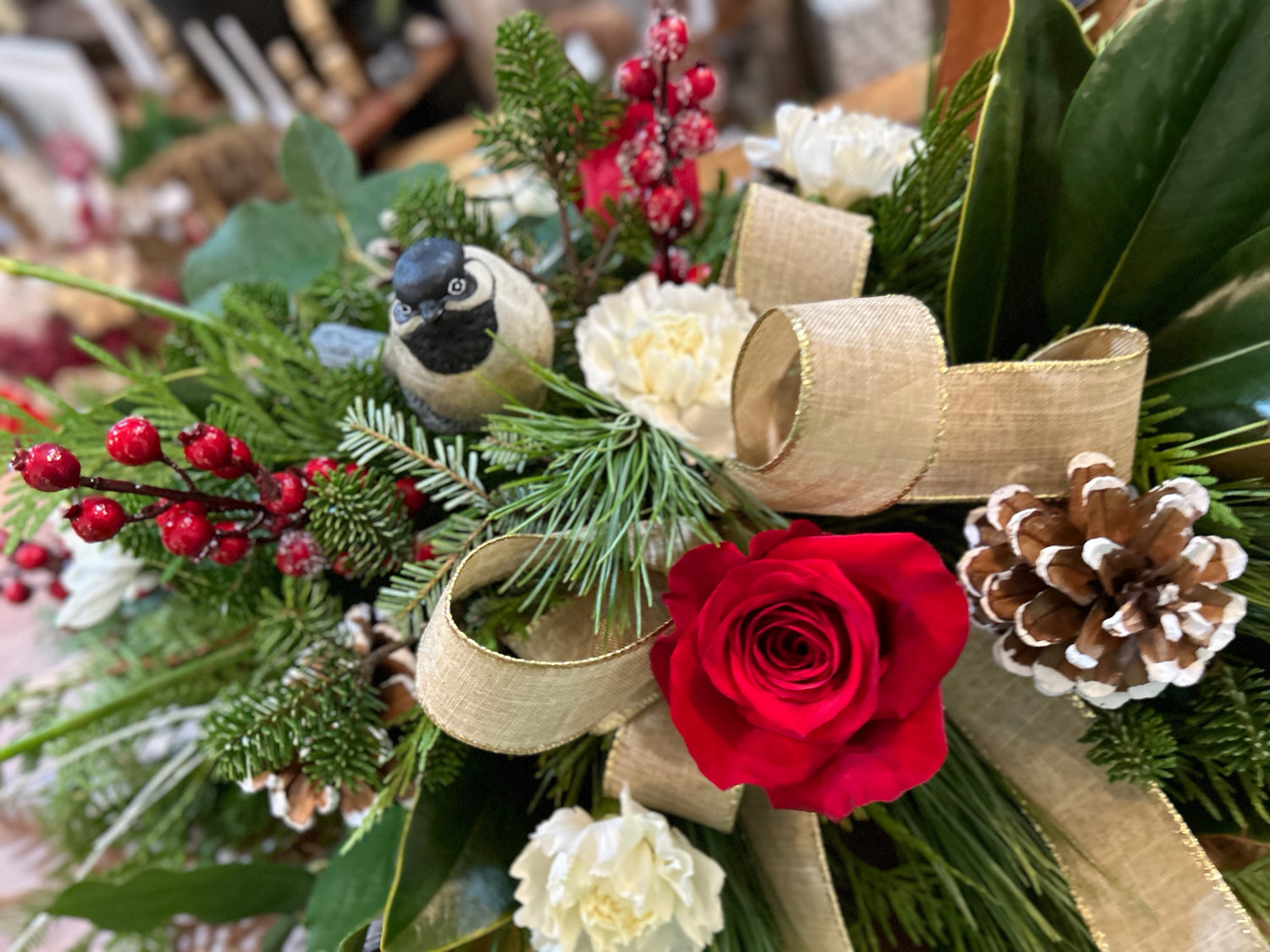 Winter Chickadee Centrepiece