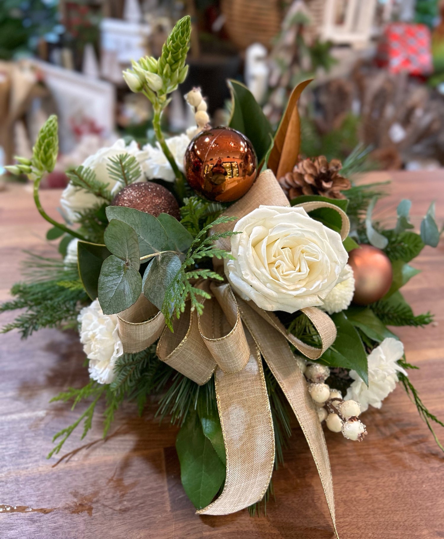 Cozy Copper Holiday Centrepiece