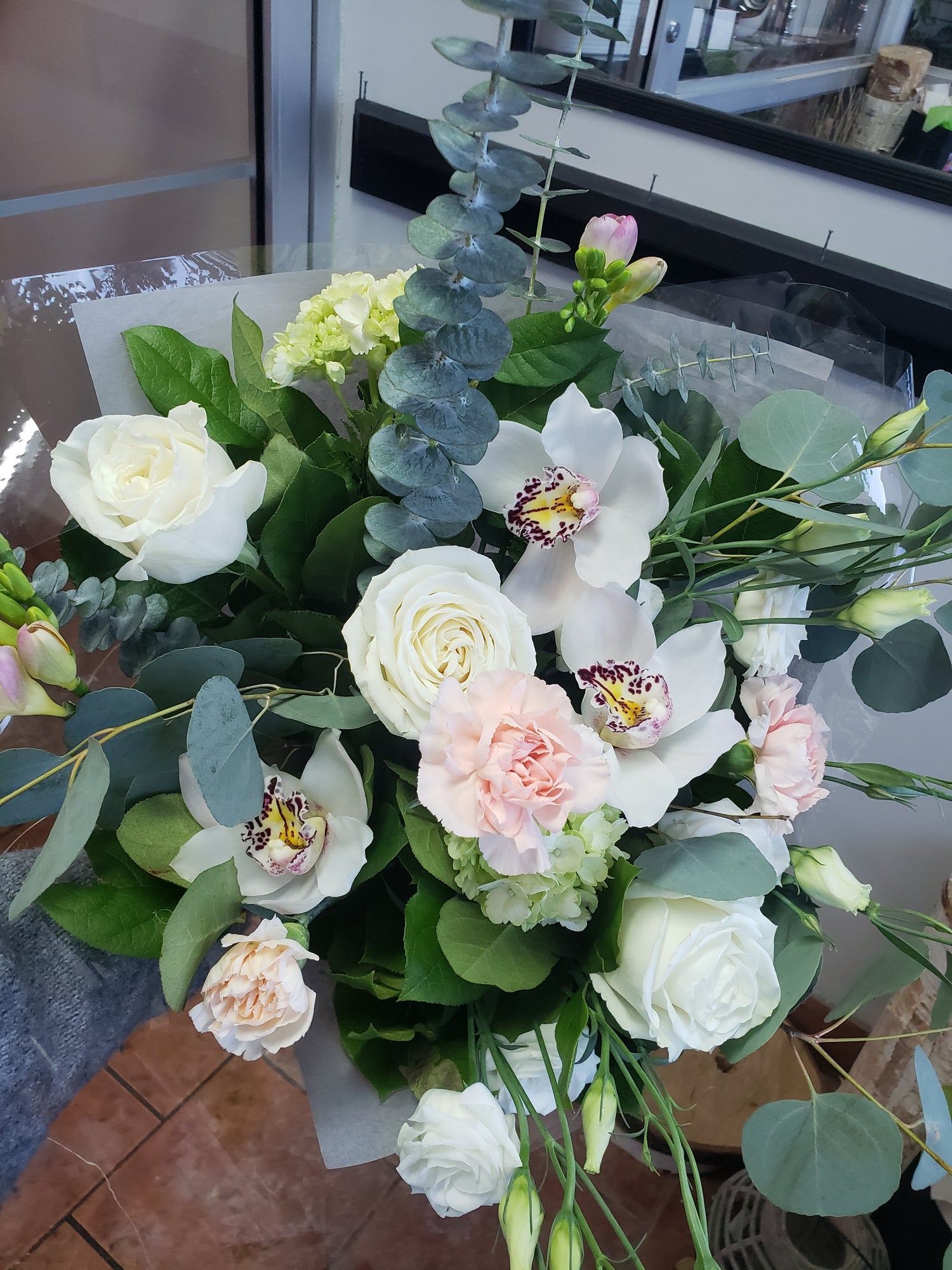 Pink Meringue Cut Bouquet