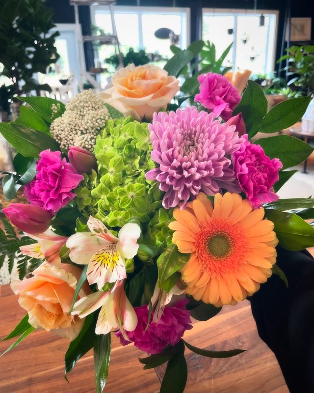 Summertime Cut Bouquet