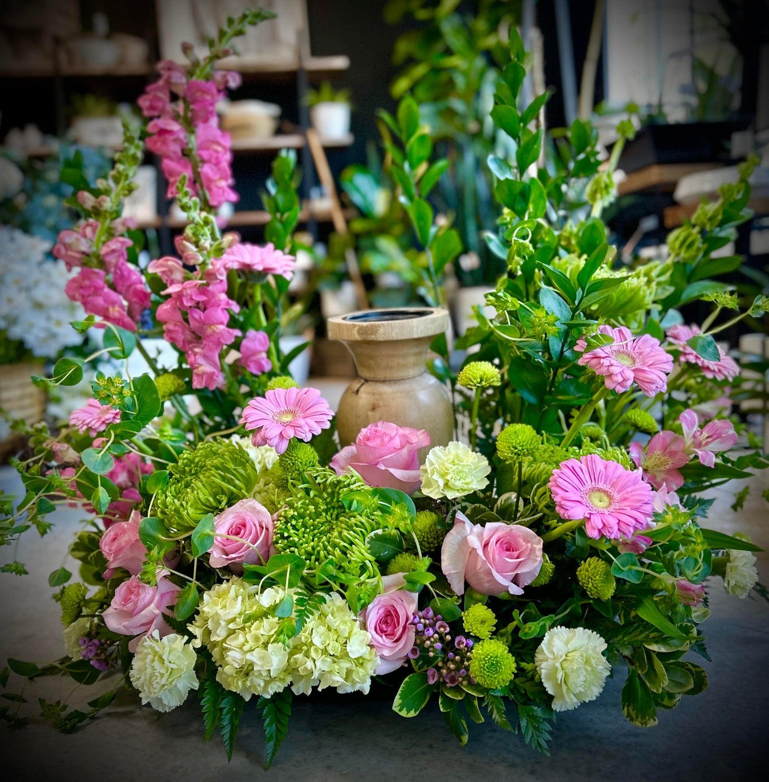 Pretty in Pinks Urn Surround