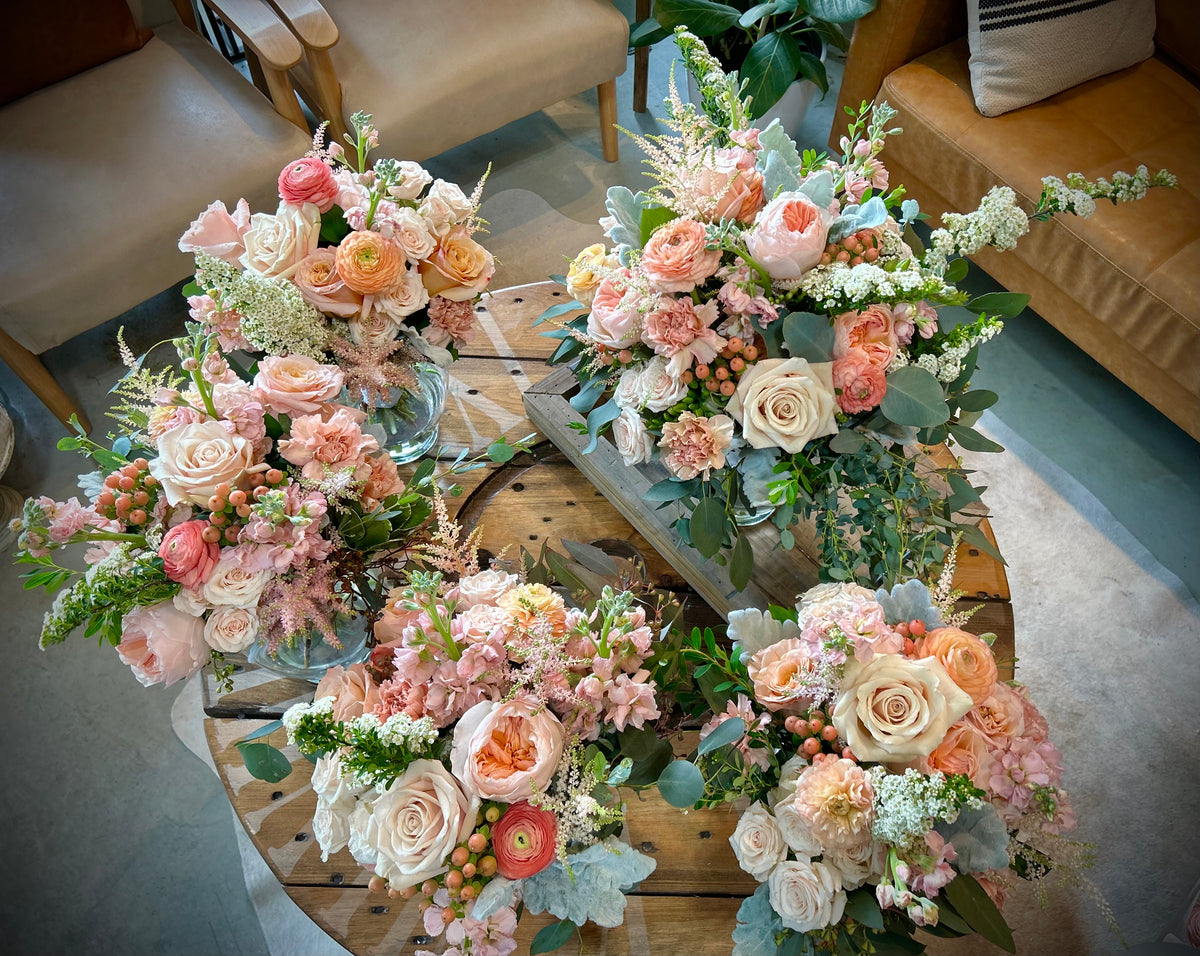 Wedding: Bridesmaids Bouquets