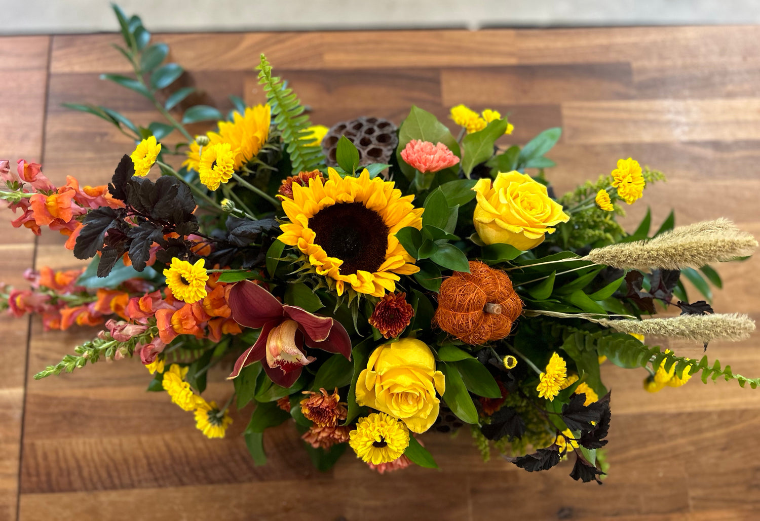 Traditional Thanksgiving Centrepiece