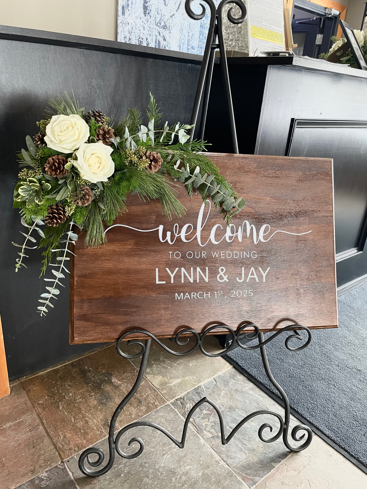 WEDDING: Signing Table, Welcome Sign, Seating Chart, Bar arrangements, Cake Florals