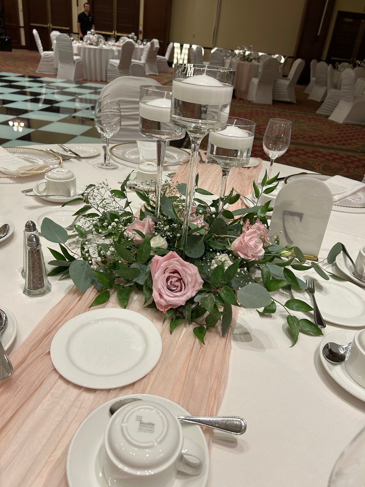 WEDDING: Centrepieces for the reception