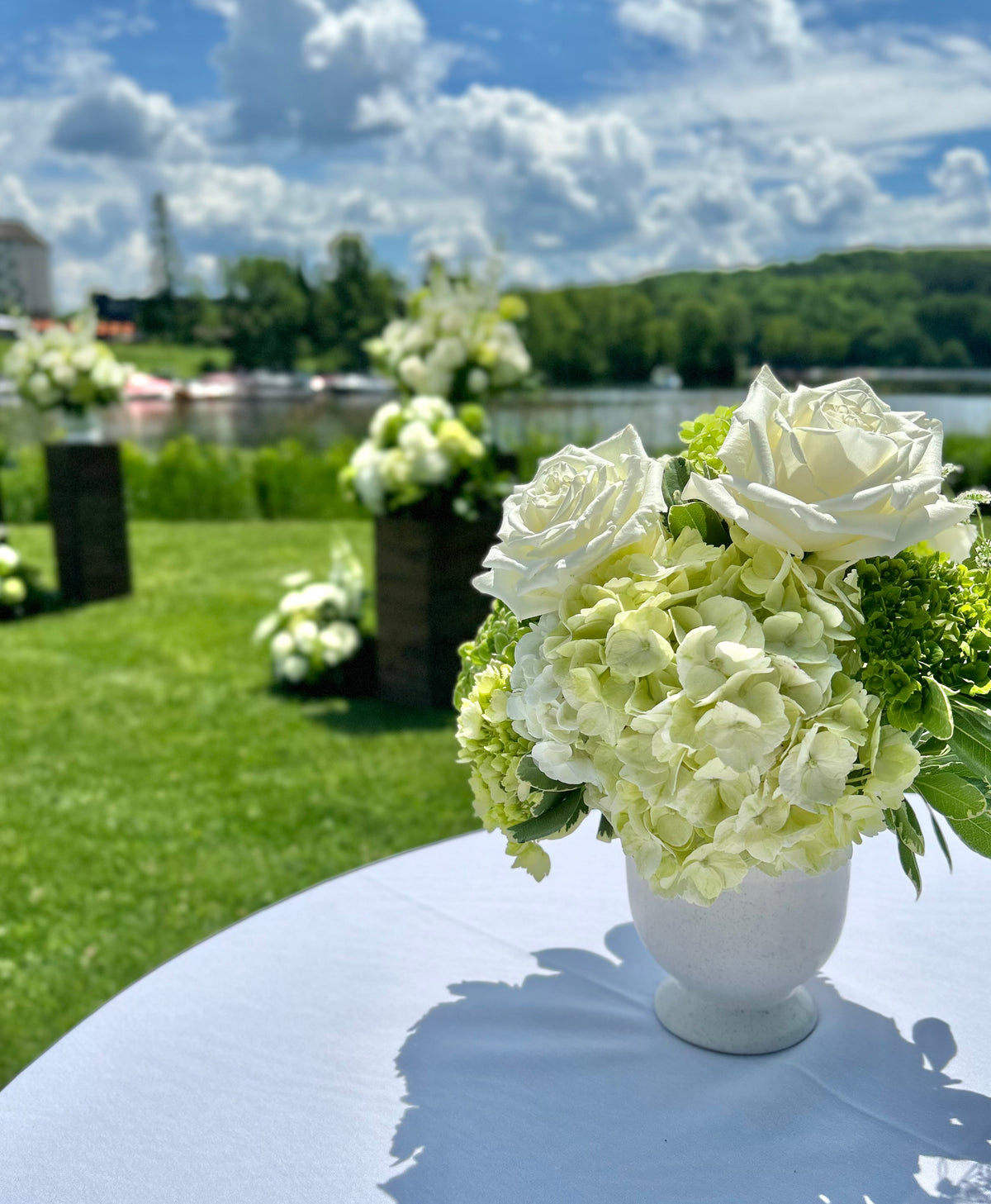WEDDING: Signing Table, Welcome Sign, Seating Chart, Bar arrangements, Cake Florals
