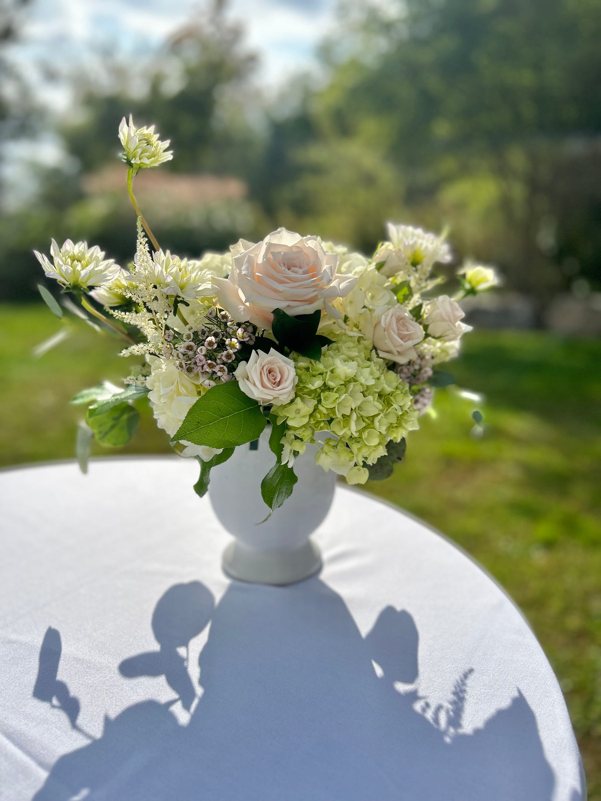 WEDDING: Signing Table, Welcome Sign, Seating Chart, Bar arrangements, Cake Florals