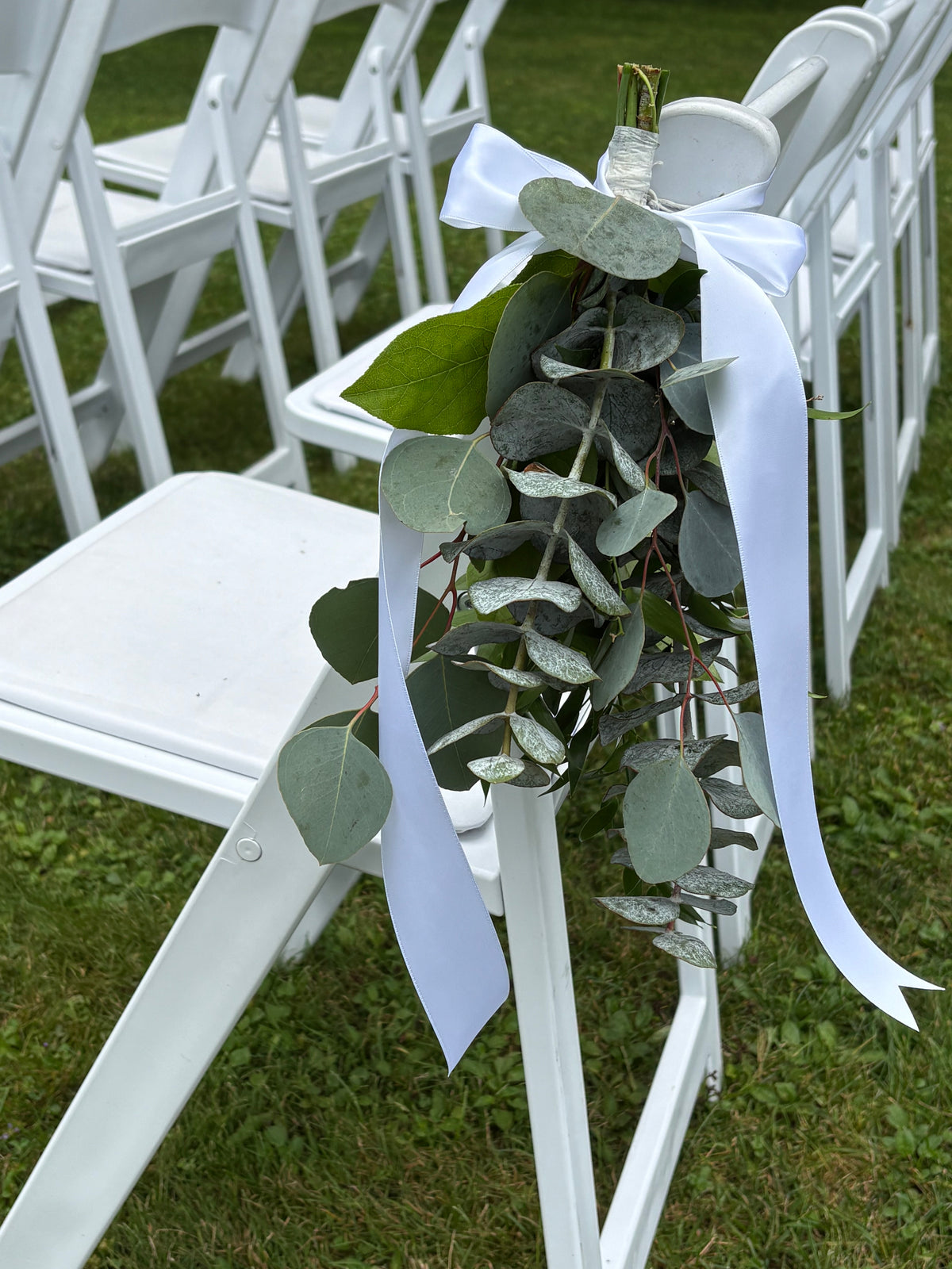 WEDDING Chair Clusters for Aisle