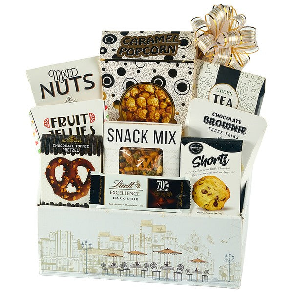 White Elegance Gourmet Basket